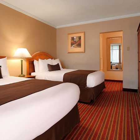 Surestay Plus Hotel By Best Western Brandywine Valley Município de Município de Wilmington Quarto foto